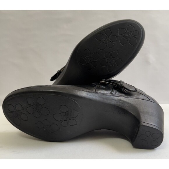 Easy Street Comfort Wave Ankle Booties Women 7.5 Black  Casual. - Picture 10 of 10